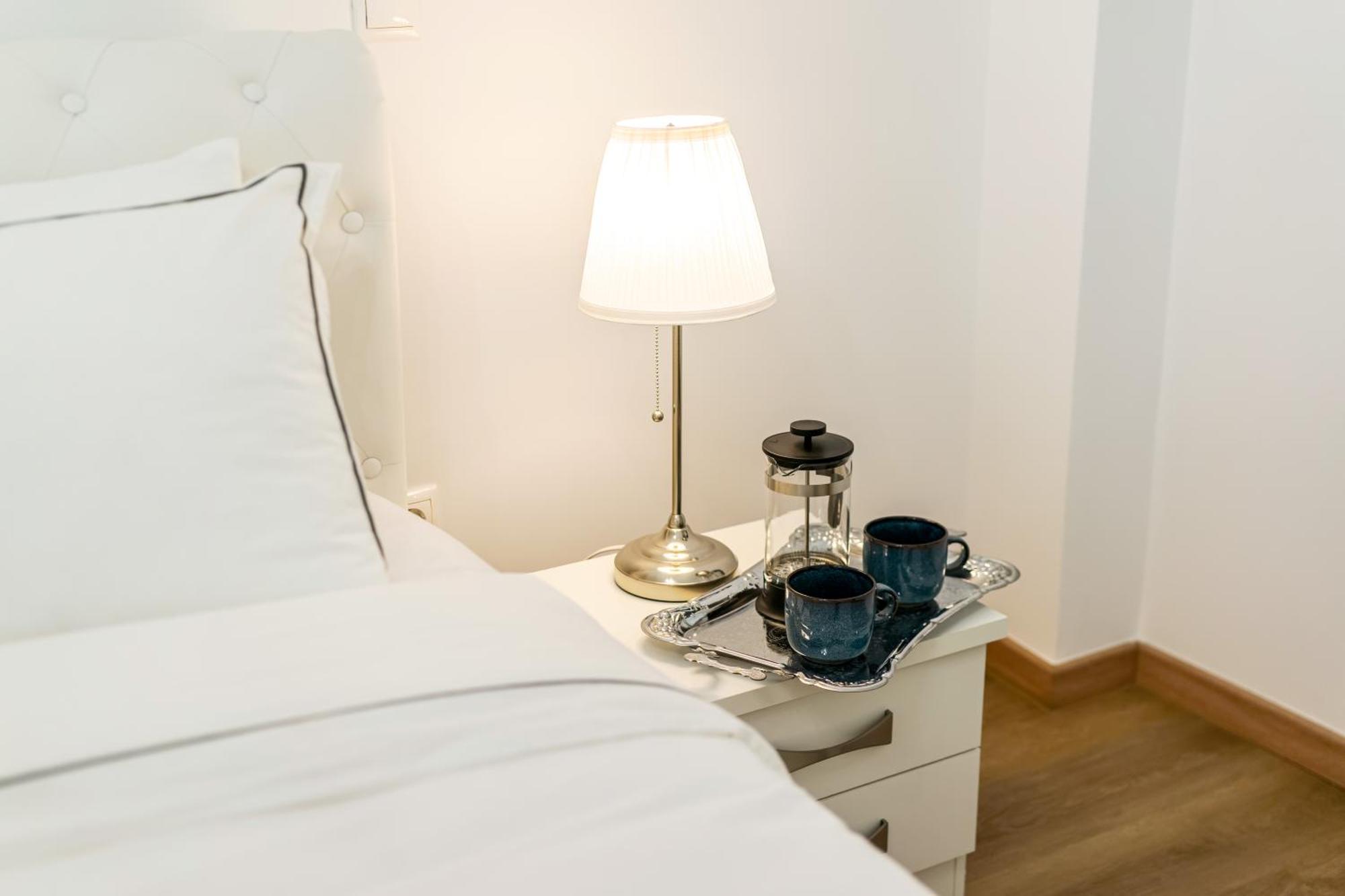 Zen Elegant Apartment In The Center Of Aten Exteriör bild